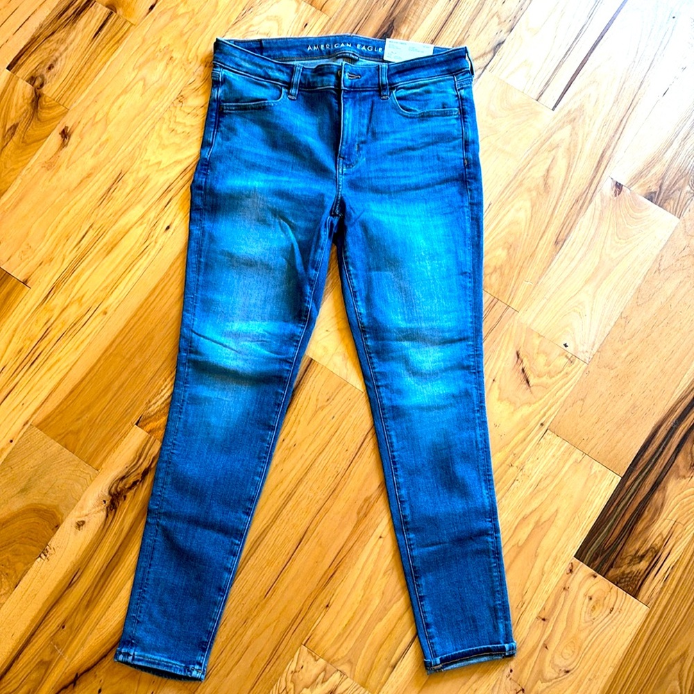 NWT American Eagle jeggings